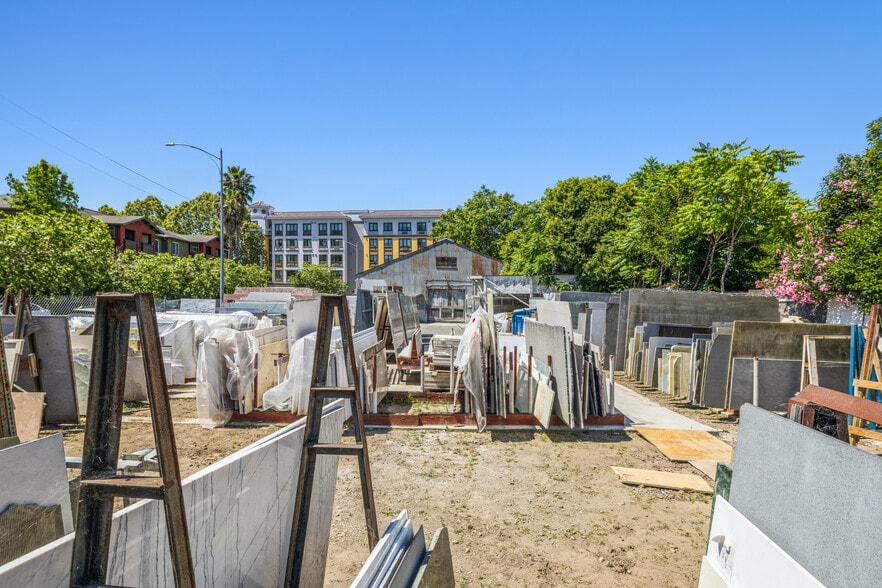 More Photos Of 1194 Lick Ave, San Jose Service For Sale