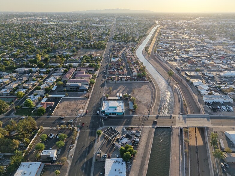 More Photos Of 9001 N 7th Ave, Phoenix Auto Repair For Sale