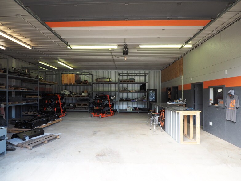 More Photos Of 13976 State Highway TT, Marthasville Industrial For Sale