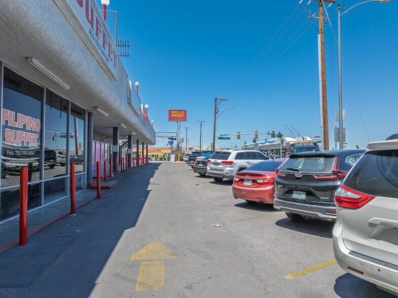 More Photos Of 3507 S Maryland Pky, Las Vegas Unknown For Lease