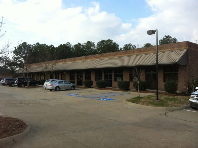 More Photos Of 289 Commerce Park Dr, Ridgeland Office For Lease