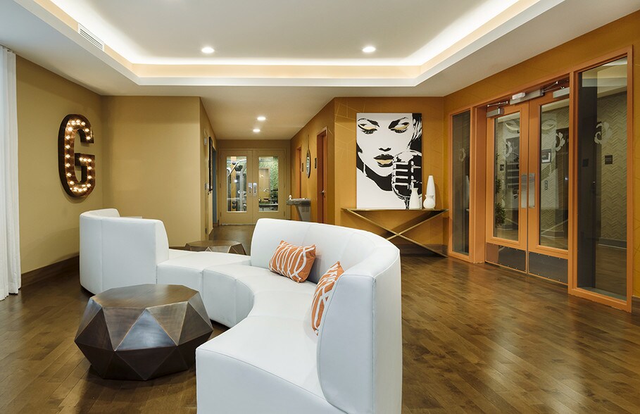 More Photos Of 56 Broad St, Bloomfield Apartments For Lease