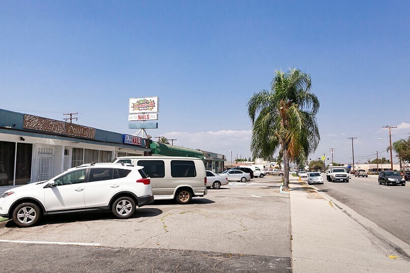 More Photos Of 657-669 Glendora Ave, La Puente Convenience Store For Sale