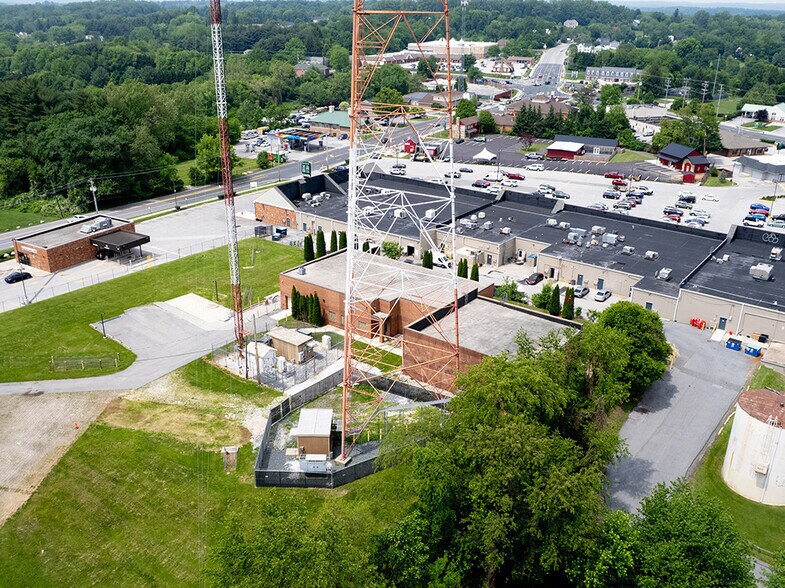 More Photos Of 14209 Jarrettsville Pike, Phoenix Flex For Sale