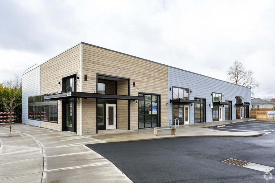 Primary Photo Of 725 NW Dale Ave, Portland Storefront Retail Office For Lease
