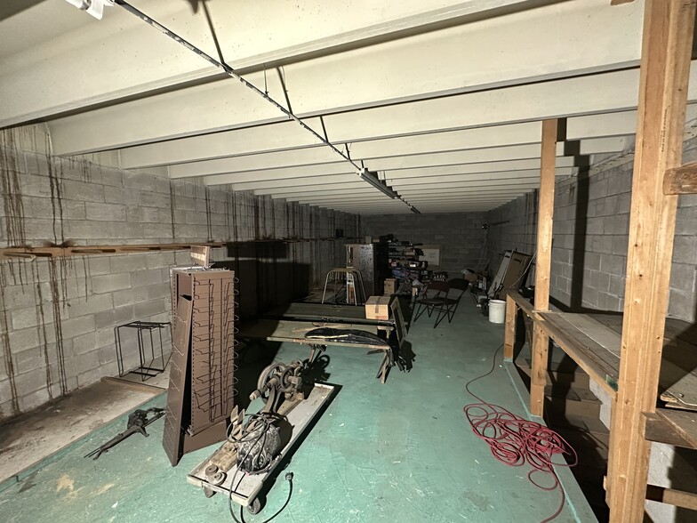 More Photos Of 519 Mill St, Danville General Retail For Sale