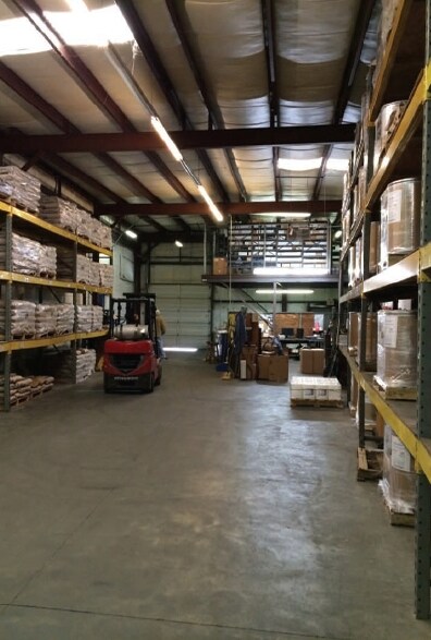 More Photos Of 1202 & 1216 Zonolite Rd NE, Atlanta Warehouse For Lease