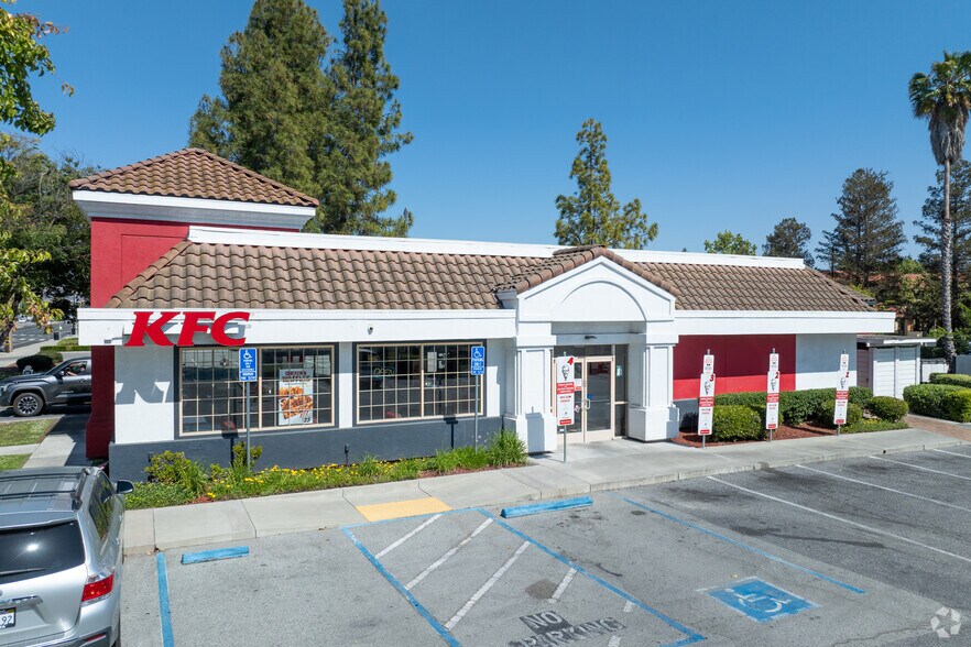 More Photos Of 620-696 Blossom Hill Rd, San Jose Unknown For Lease