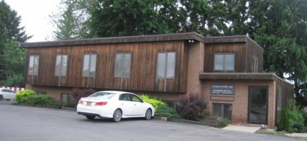 Primary Photo Of 95 Riverside Dr, Johnson City Healthcare For Sale