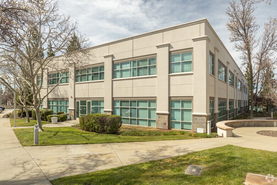 More Photos Of 1130 Iron Point Rd, Folsom Unknown For Lease