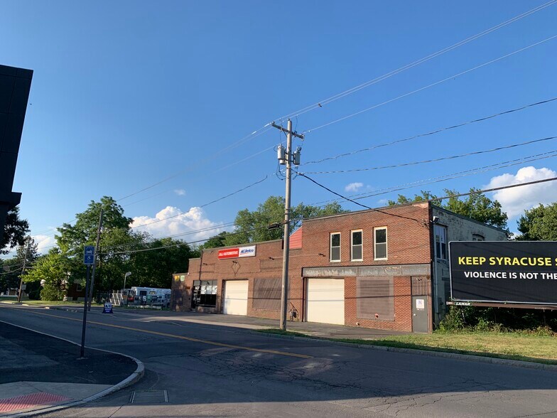 More Photos Of 1427-1431 Valley Dr, Syracuse Warehouse For Sale
