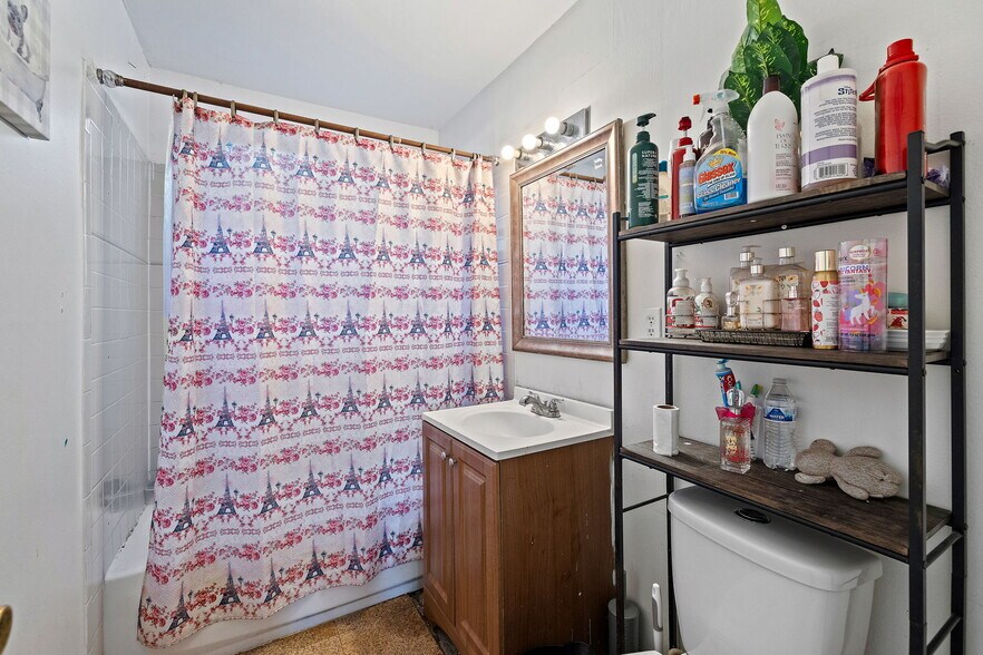 More Photos Of 541 N Summit Ave, Pasadena Apartments For Sale