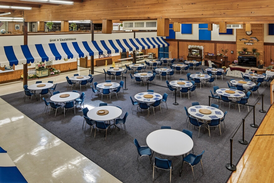 More Photos Of 10060 SW Walker Rd, Beaverton Religious Facility For Sale