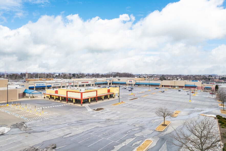 More Photos Of 2001 MacArthur Blvd, Whitehall Unknown For Lease