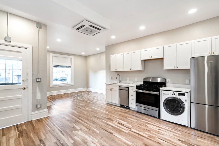 More Photos Of 252 Lincoln St, Denver Apartments For Sale