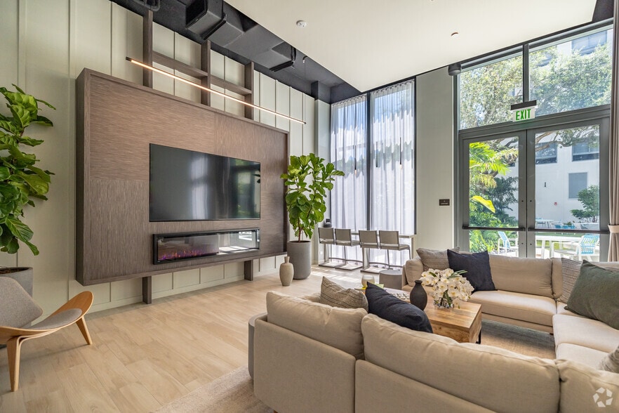 More Photos Of 51 NW 28th St, Miami Apartments For Sale