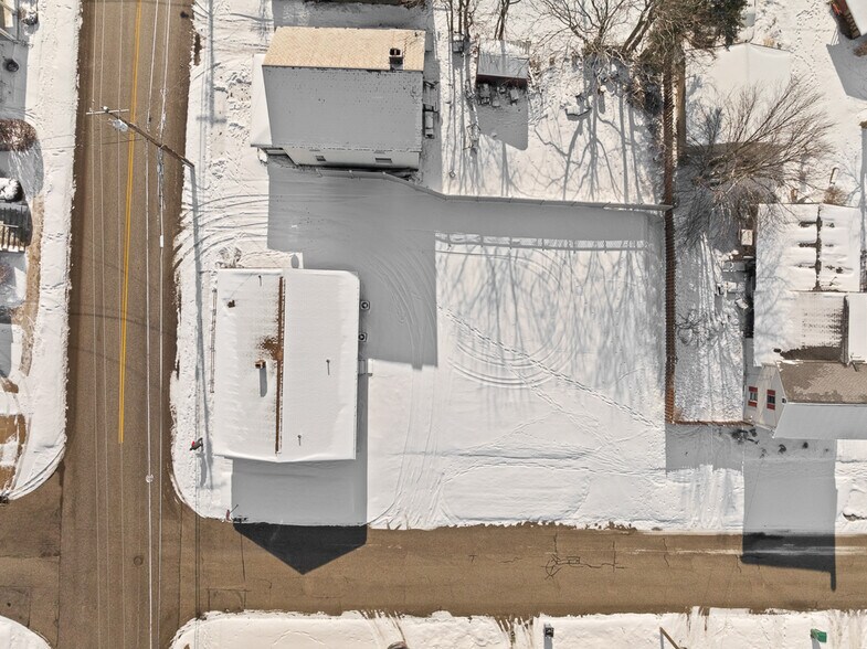 More Photos Of 293 N Ellsworth Ave, Salem Medical For Lease