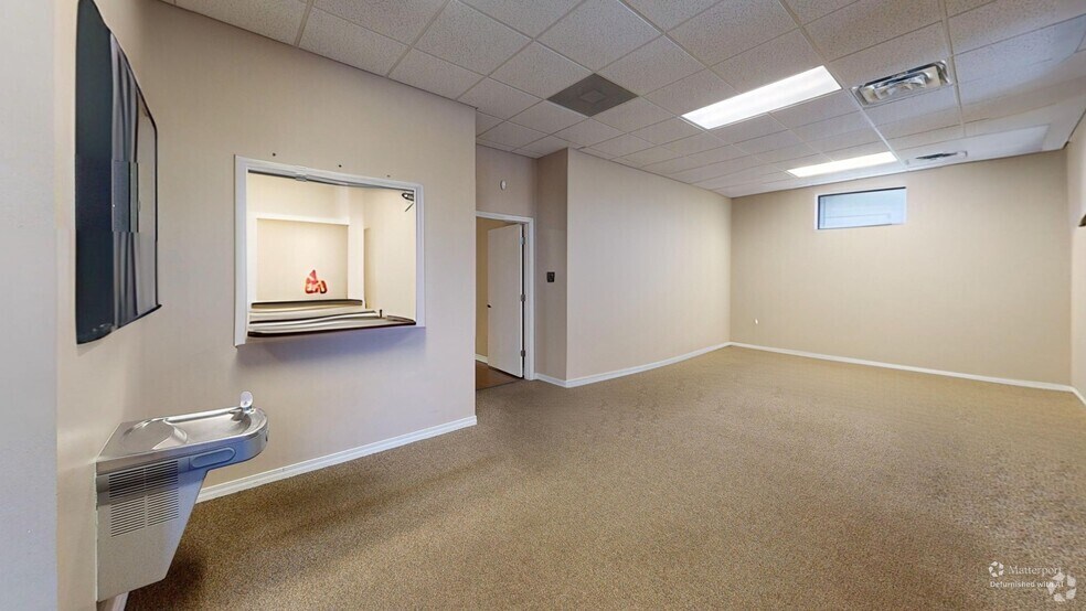 More Photos Of 700-710 Hospital Dr, Crestview Office For Sale