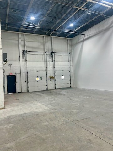 More Photos Of 66 Ford Rd, Denville Warehouse For Lease