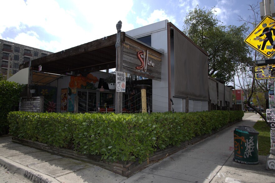 More Photos Of 2751 N Miami Ave, Miami Office For Sale