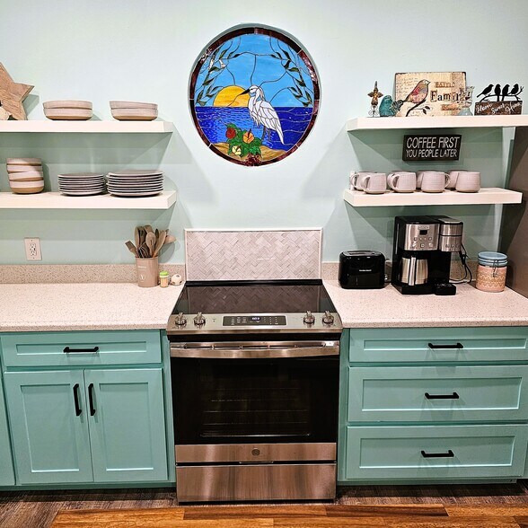 More Photos Of 1325 Broadway St, Rockport Apartments For Sale