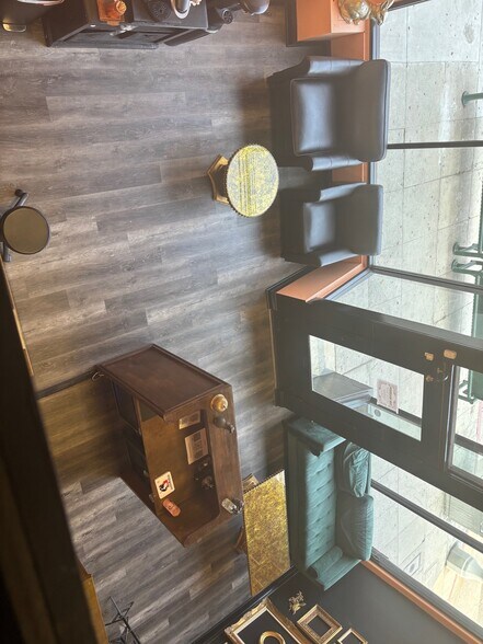 More Photos Of 3301-3303 Cahuenga Blvd W, Los Angeles Storefront For Lease