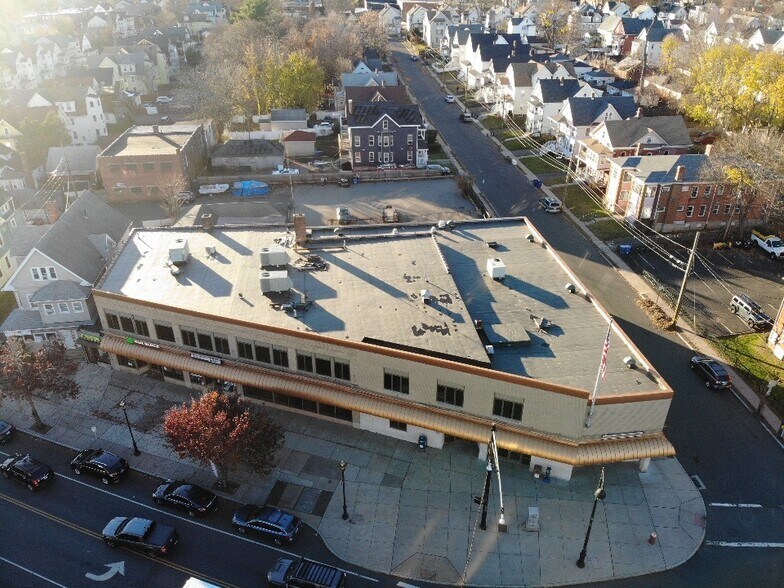 More Photos Of 641-651 Maple Ave, Hartford Office For Lease