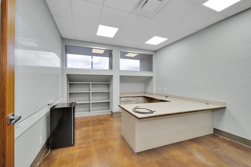 More Photos Of 6061 NE 14th Ave, Fort Lauderdale Medical For Lease