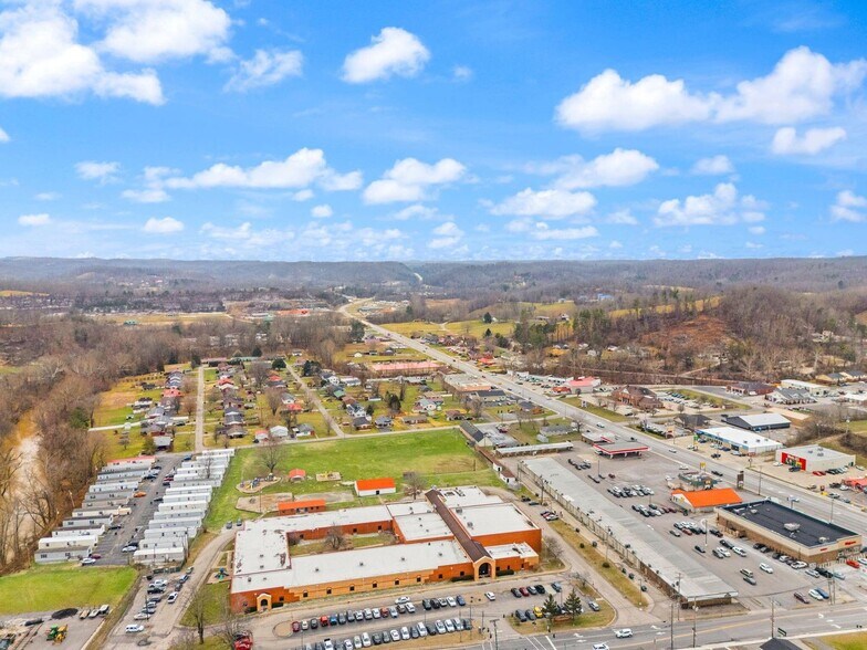 More Photos Of 5 Carol Malone Boulevard, Grayson Land For Lease