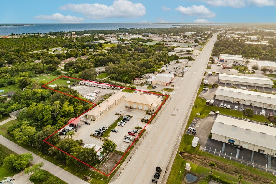 More Photos Of 23371 Harborview Rd, Port Charlotte Auto Repair For Sale
