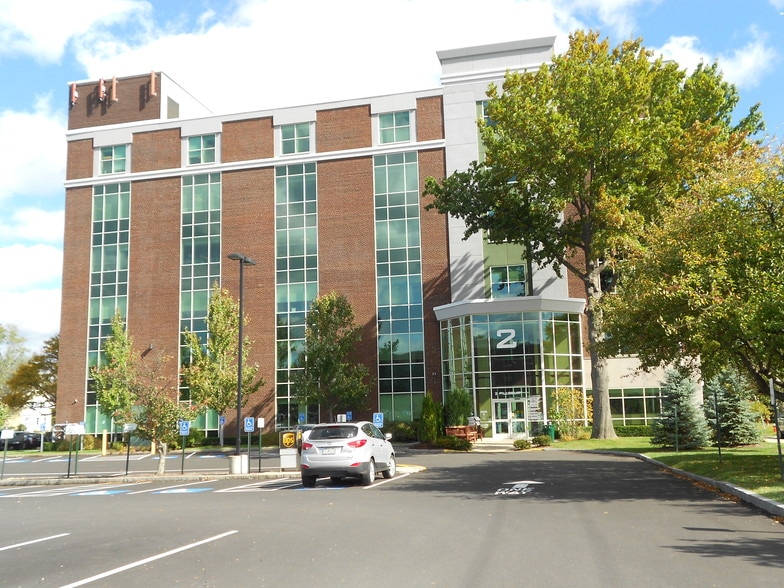 More Photos Of 2 Pillsbury St, Concord Office For Sale