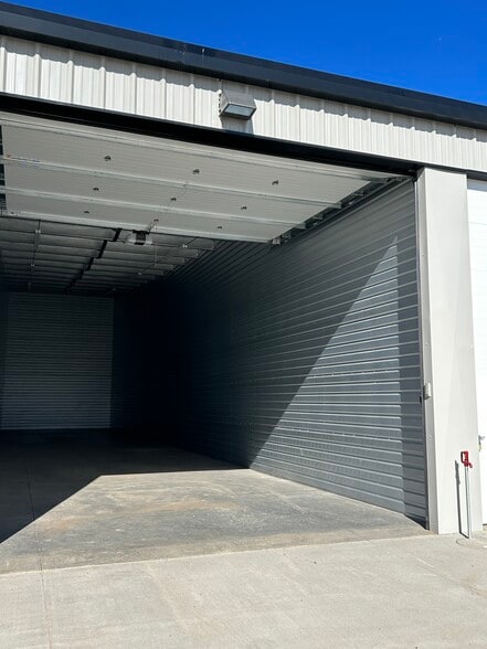 More Photos Of 5590 Dark Sky, Flagstaff Self Storage For Sale