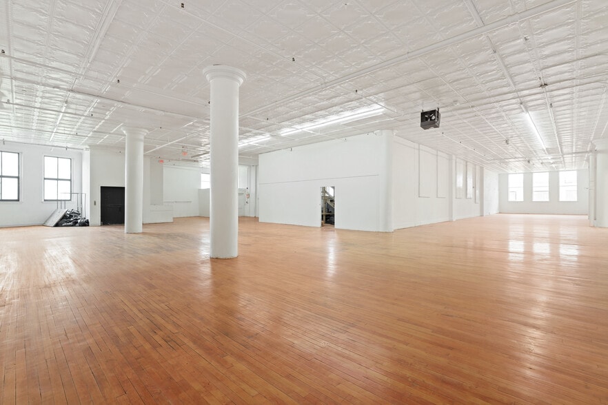 More Photos Of 251-255 S Main St, Fall River Office For Lease