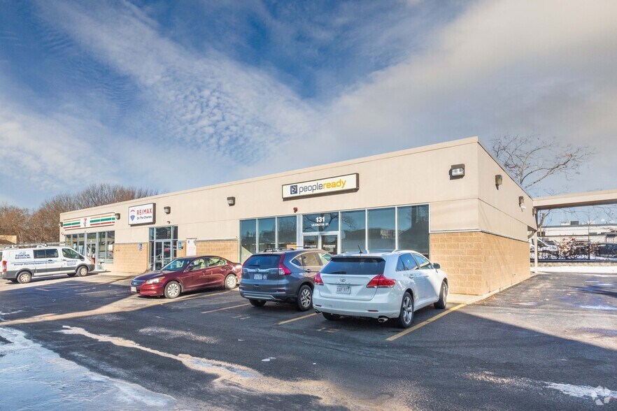 Primary Photo Of 131 Lexington St, Waltham Unknown For Lease