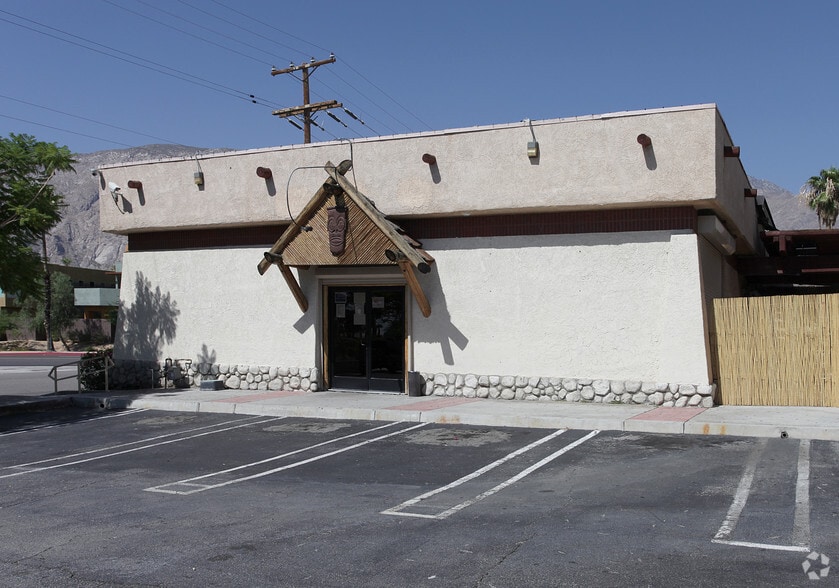 Primary Photo Of 2100 N Palm Canyon Dr, Palm Springs Restaurant For Lease