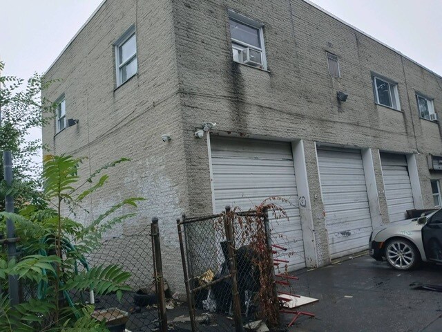 More Photos Of 100-102 W Gale St, Philadelphia Flex For Lease