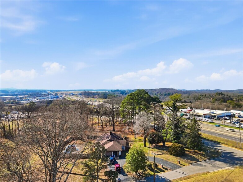 More Photos Of 945 Crescent, Louisville Land For Sale