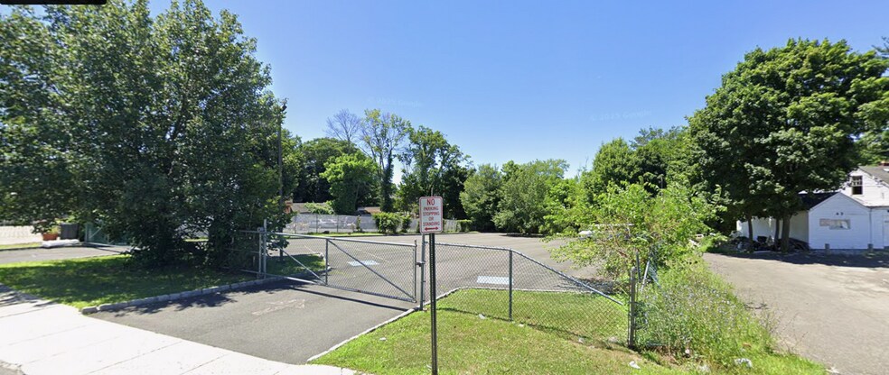 Primary Photo Of 41 N Madison Ave, Spring Valley Land For Lease