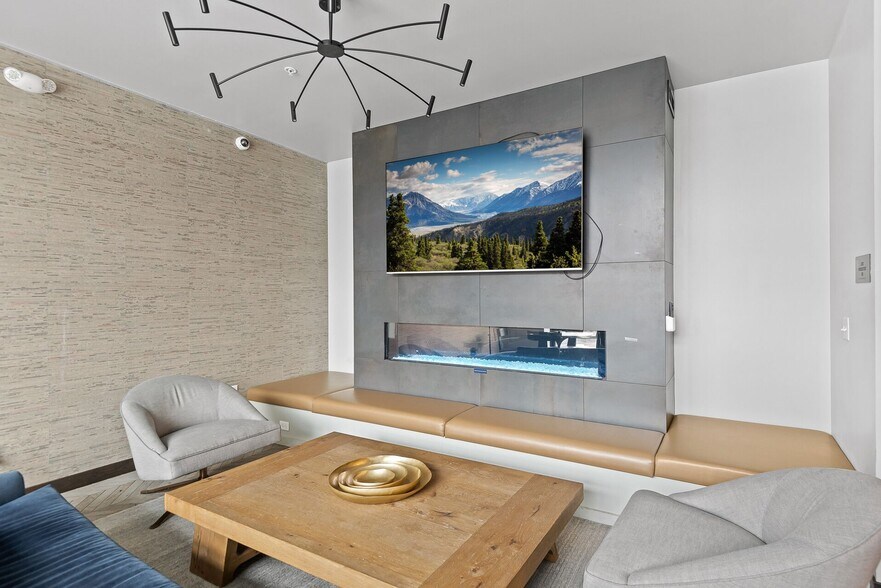 More Photos Of 2640 Nicollet Ave, Minneapolis Apartments For Lease