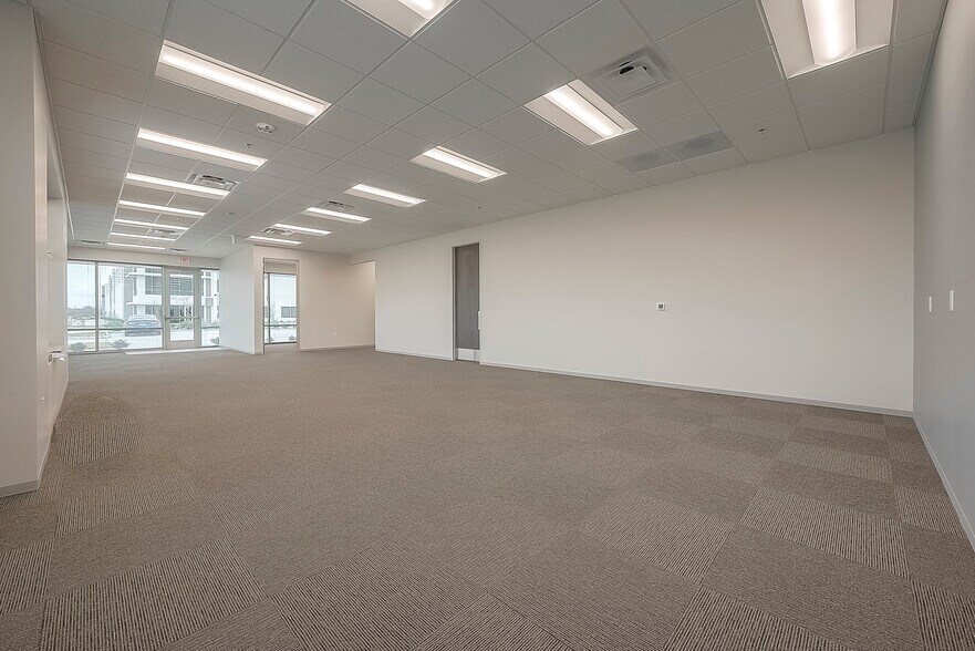 More Photos Of 13930 Journey Rd, Houston Warehouse For Sale