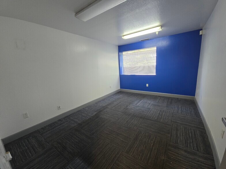 More Photos Of 8475 Forest St, Gilroy Warehouse For Lease