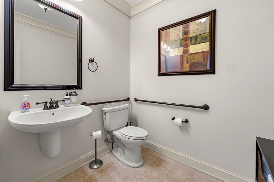 More Photos Of 3080 Highlands Pky, Smyrna Medical For Sale