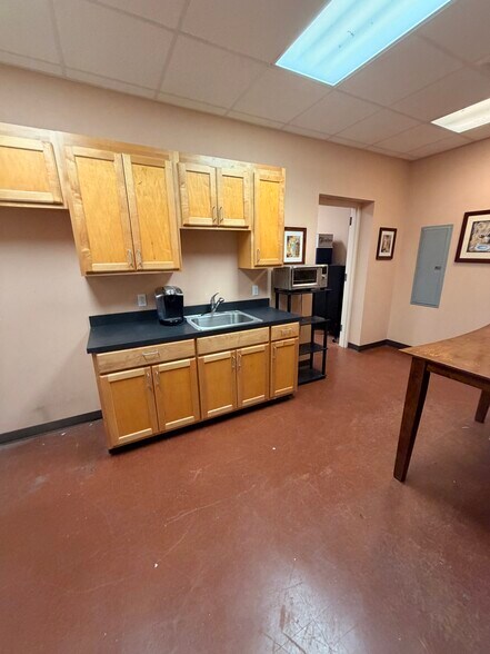 More Photos Of 829-833 W Main st, Homer General Retail For Sale