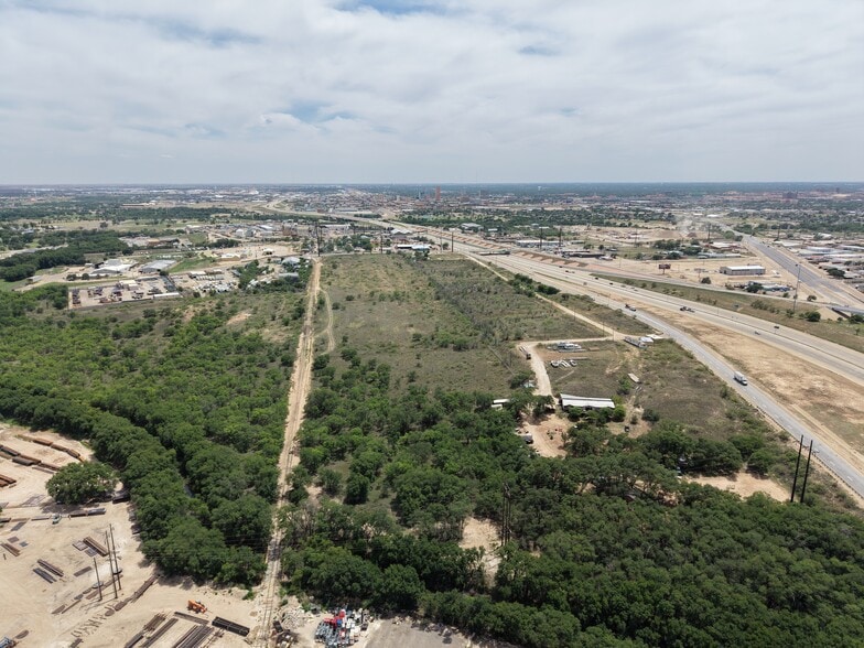 More Photos Of 1620 N Loop 289, Lubbock Land For Sale