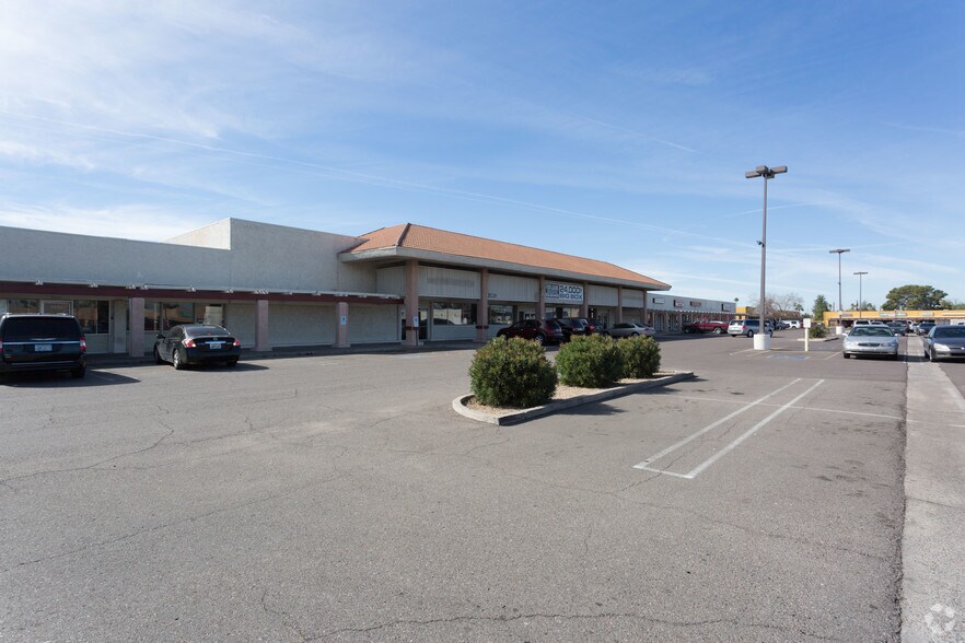 Primary Photo Of 3515-3559 W Northern Ave, Phoenix General Retail For Lease