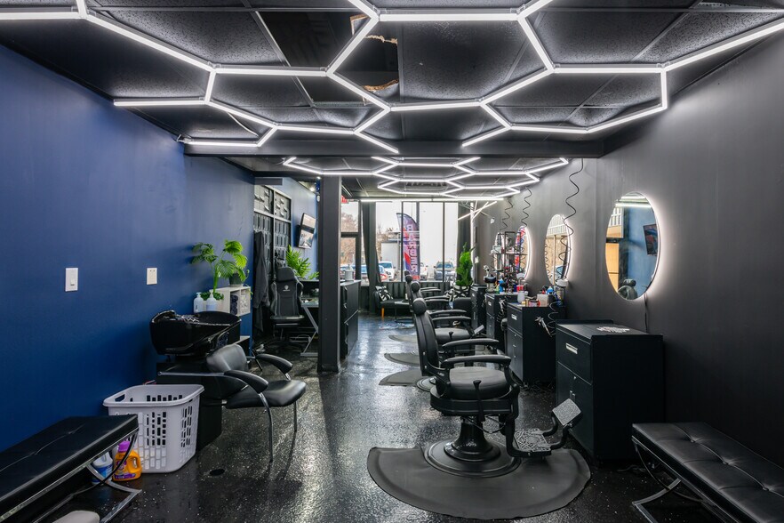 More Photos Of 653-665 Carey Ave, Hanover Township Storefront For Sale