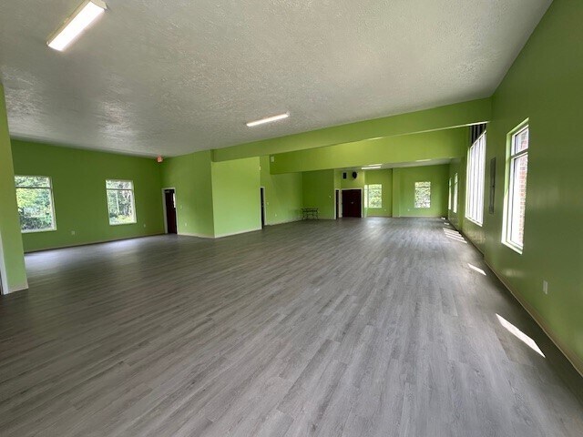 More Photos Of 1819 Fort Bragg Rd, Fayetteville Medical For Lease