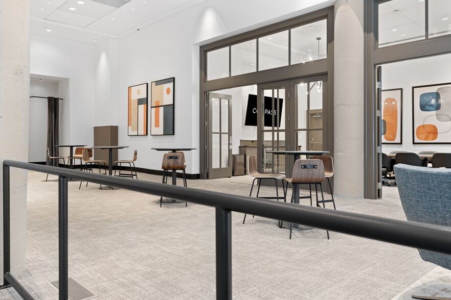 More Photos Of 360 Saint Peter St, Saint Paul Apartments For Lease