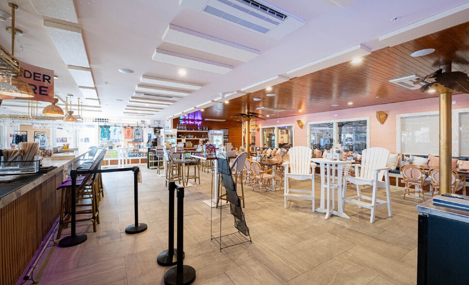 More Photos Of 90184 Overseas Hwy, Tavernier Restaurant For Sale