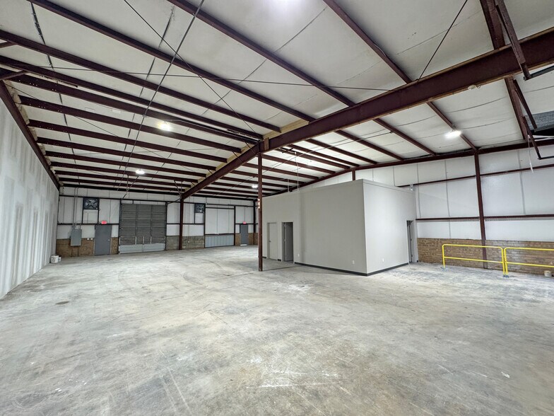 More Photos Of , Columbia Unknown For Sale